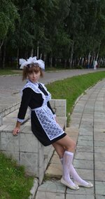 64Q2lYxWW-E.jpg