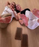 Anna-Khilkevich-Feet-6130359.jpg