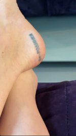 Nastasya-Samburskaya-Feet-8531783.jpg