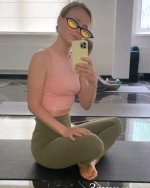 Anna-Koshmal-Feet-6166690-1.jpg