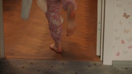 Polina-Denisova-Feet-7875185.jpg