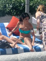 Selena-Gomez-Feet-801250.jpg