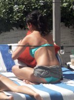 Selena-Gomez-Feet-801367.jpg