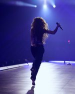 Shakira-Feet-8376672.jpg