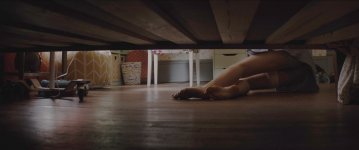 Chloë-Grace-Moretz-Feet-6849023.jpg