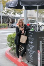 Chloë-Grace-Moretz-Feet-2103423.jpg