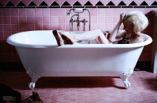 Kirsten-Dunst-Feet-1574133.jpg