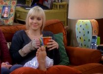 Anna-Faris-Feet-1213679.jpg