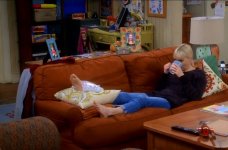 Anna-Faris-Feet-1213678.jpg