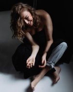 Mariya-Shekunova-Feet-8367091.jpg