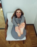 Alina-Lanina-Feet-7990034.jpg