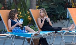 Christina-Applegate-Feet-4230377-1.jpg