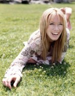 Hilary-Duff-Feet-148818.jpg